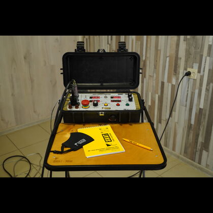 Аппарат испытания диэлектриков СКАТ-70М